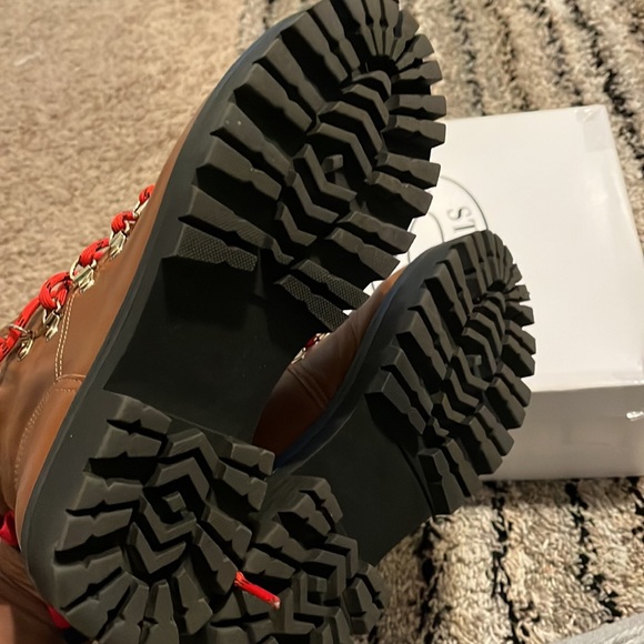 Steve Madden brown combat boots - Picture 4 of 4